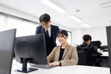 提案で終わらない -企業と未来を共創する提案営業メンバー募集-