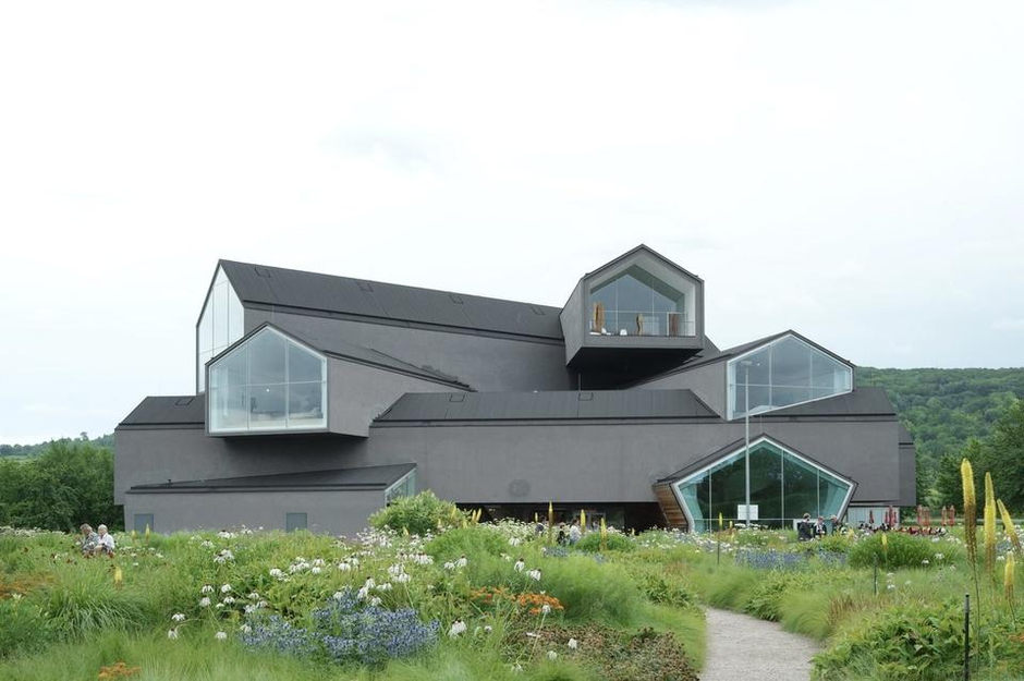 THE VITRA CAMPUS 建築デザイン スイスで見つけたデザインのヒント – vitra campus｜TRAIL HEADS