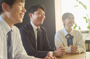 同世代のむすびつきが強いのも特徴の一つ