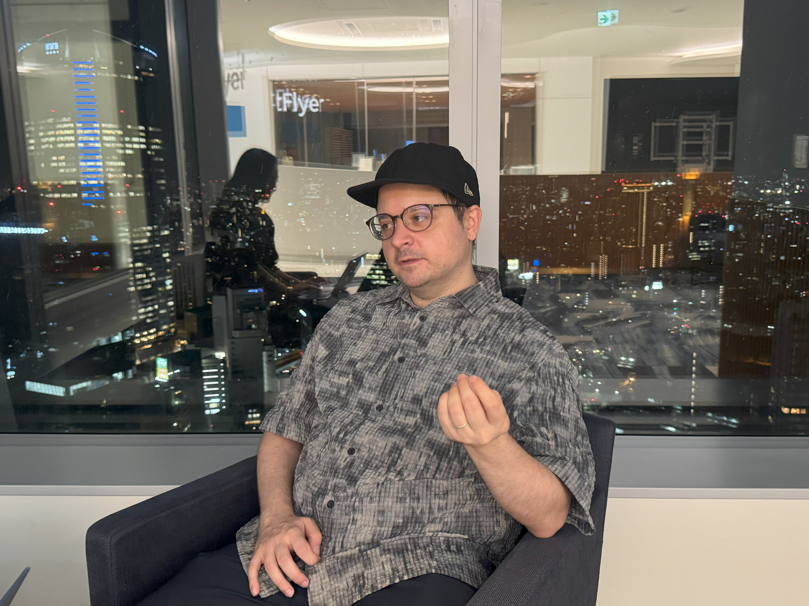 いしはる、bitFlyer プロフェッショナルを探ってみた。＃6 | カスタマーサポート部 Zisis Manolatos | bitFlyer