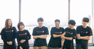 フルリモートでなかなか顔を直接合わせる機会は少ないですが、オンライン下でも和気あいあいとやっています！