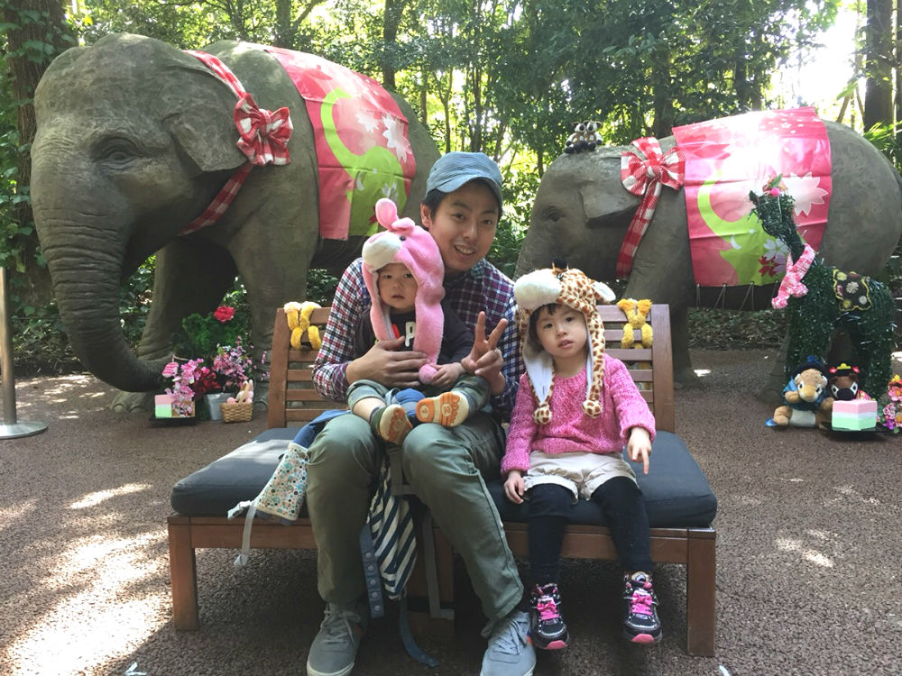 子どもにタックルされて始まる育メンディレクターの1日【社員インタビュー#9】