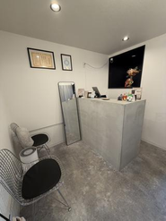 レジ横には物販コーナーも