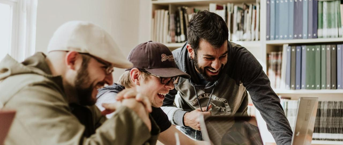 バズるを創る！YouTubeコンテンツの企画・制作を担うクリエイター