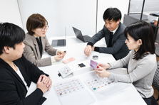 投資先の事業再生にマーケ＆デザインで挑む！マルチなマーケター求む！