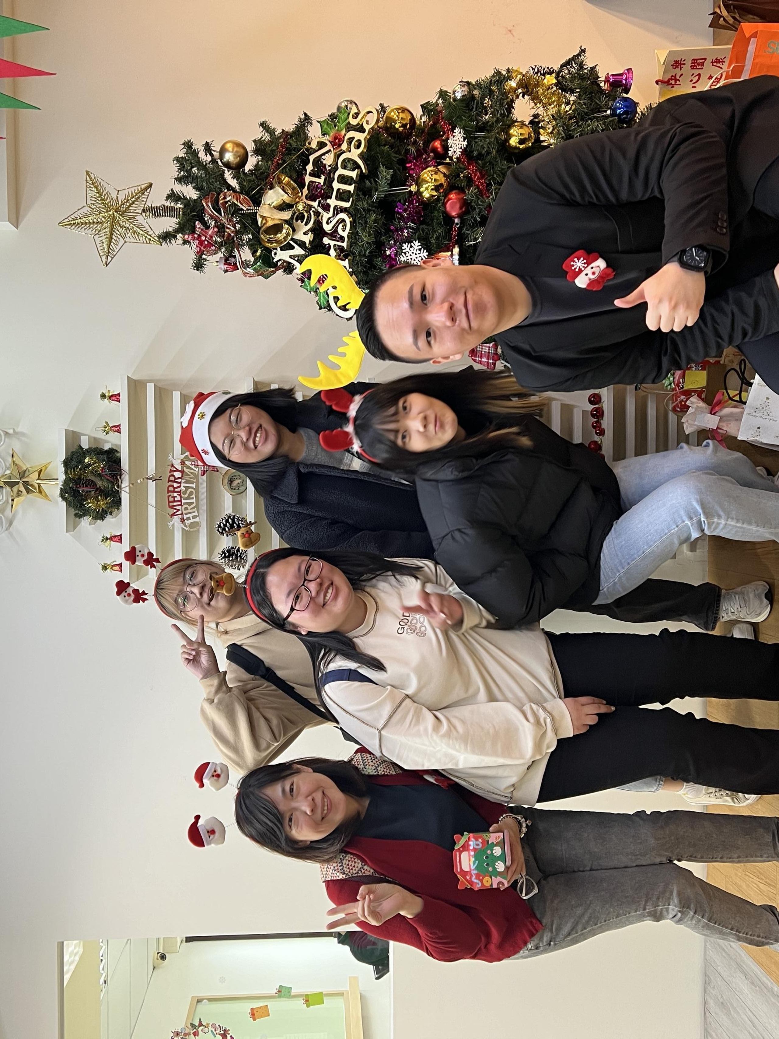 X'mas Party @ GEOS Taiwan♡