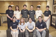 平均年齢は29歳と若手メンバーが活躍しております。風通しが良く仲が良いです！社員が働きやすい環境を目指しています。