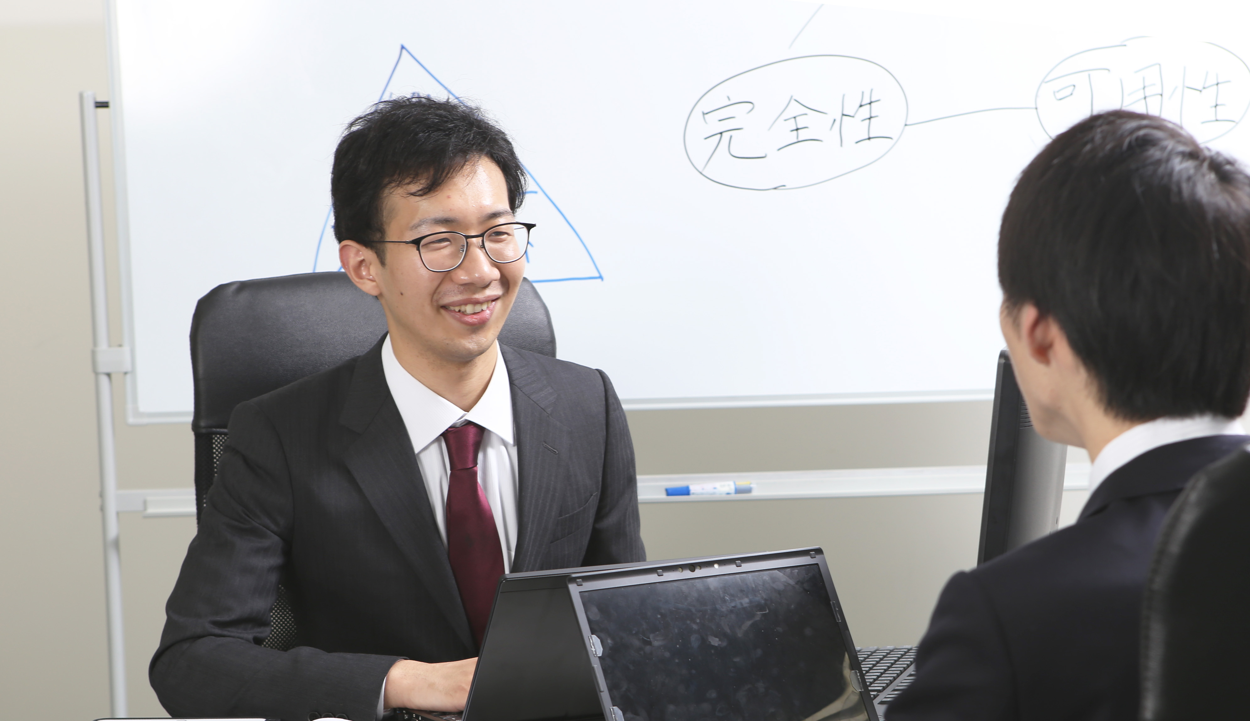 「自然体な雰囲気が会社の魅力」新卒で入社したコンサルタントにインタビュー！