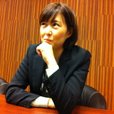 豊 三菜子