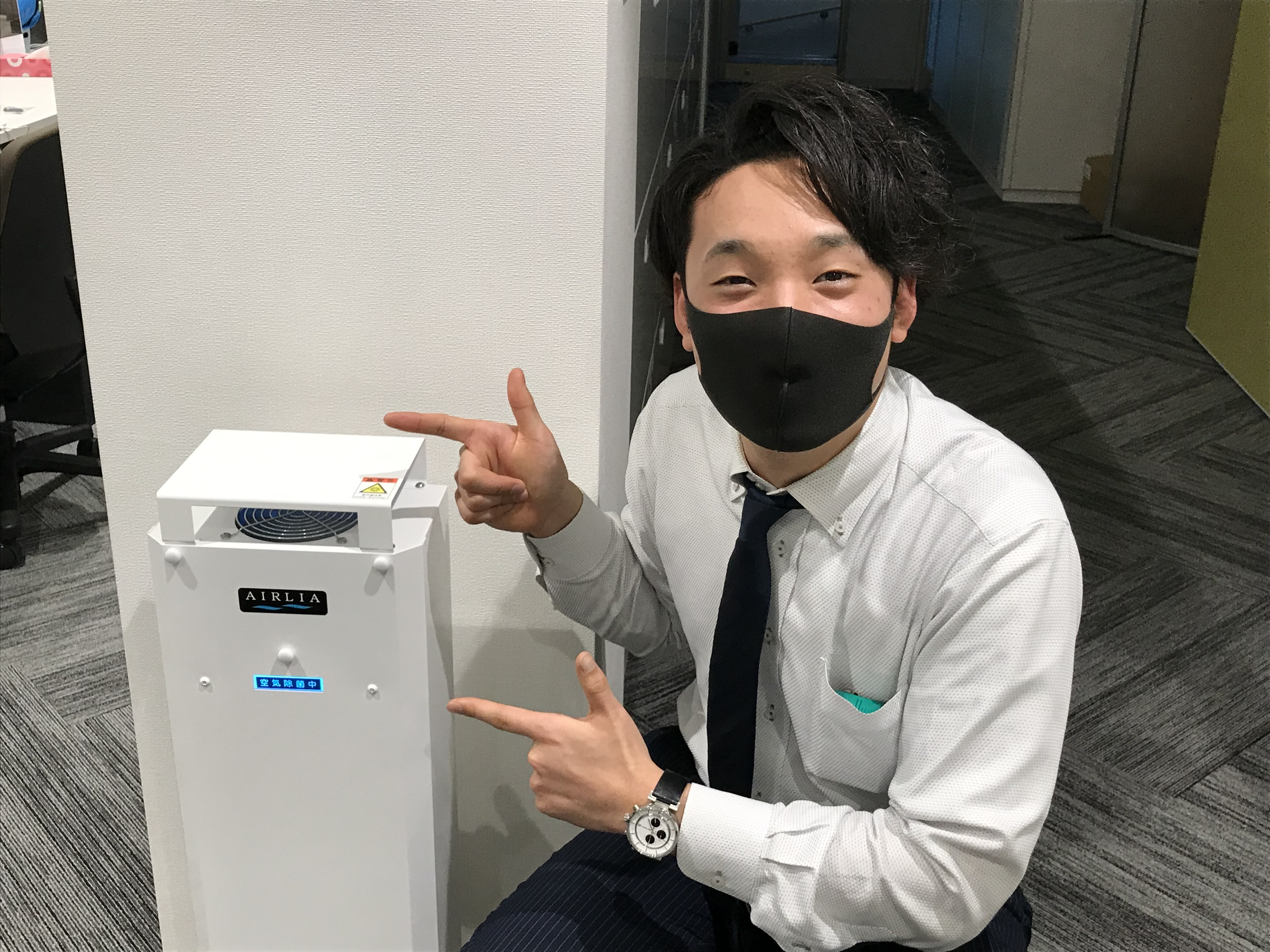 新型コロナ対策　清浄機を事務所内に設置