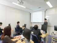 受講者は金融・製造・通信・官公庁で働く現場のエンジニア