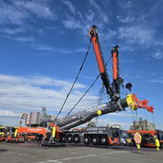 超大型８００ｔクレーン