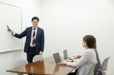 26卒募集！バイトで培ったお客様対応経験を活かして、愛されエンジニアに！