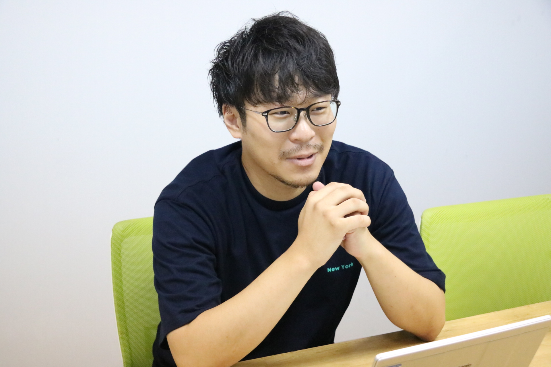 書類選考で不採用の日々から一転、2日で内定。入社半年で事業部マネージャーを拝命して目指す、業務プロセスの改正