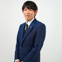 小栗 淳さんのプロフィール