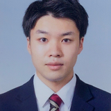 岩崎航大