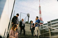 服装は自由です。