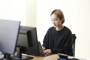 お客様の想いを映像として表現するため、制作前は丁寧にヒアリングを実施します。制作に携わっていただくパートナーの皆さんにも、ヒアリングの内容やお客様の状況をお伝えした上で連携しています。