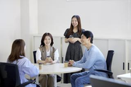 少人数なので相談しやすい環境です。