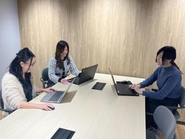 渋谷オフィス／会議室内