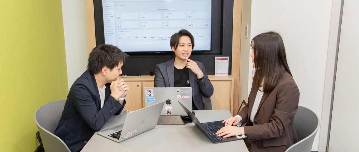  大阪｜学生アルバイトとして顧客満足と売上UPを支えるCSポジション募集！