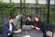 人材紹介事業部のメンバー：マーケティングMTG中