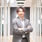 Yoshihisa Oshiro