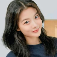 cristellecruz nineteenさんのプロフィール