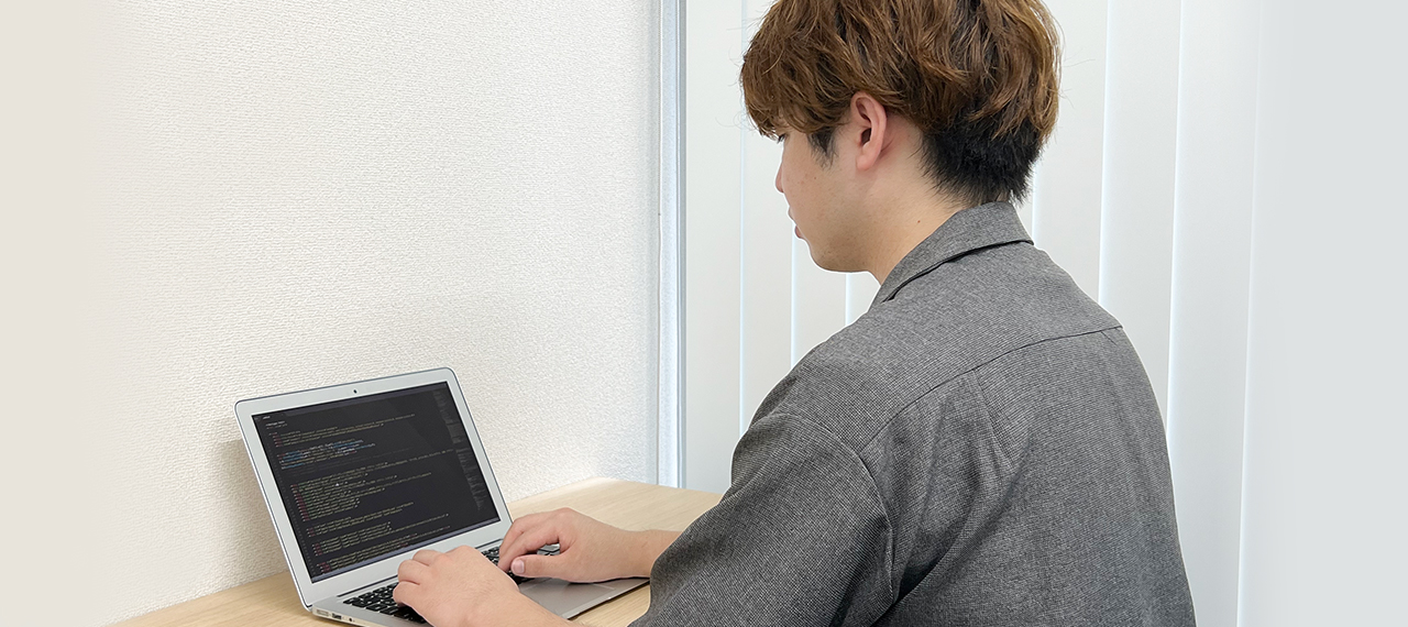 異業種からエンジニアに転職【ediplexインタビュー：小山さん】