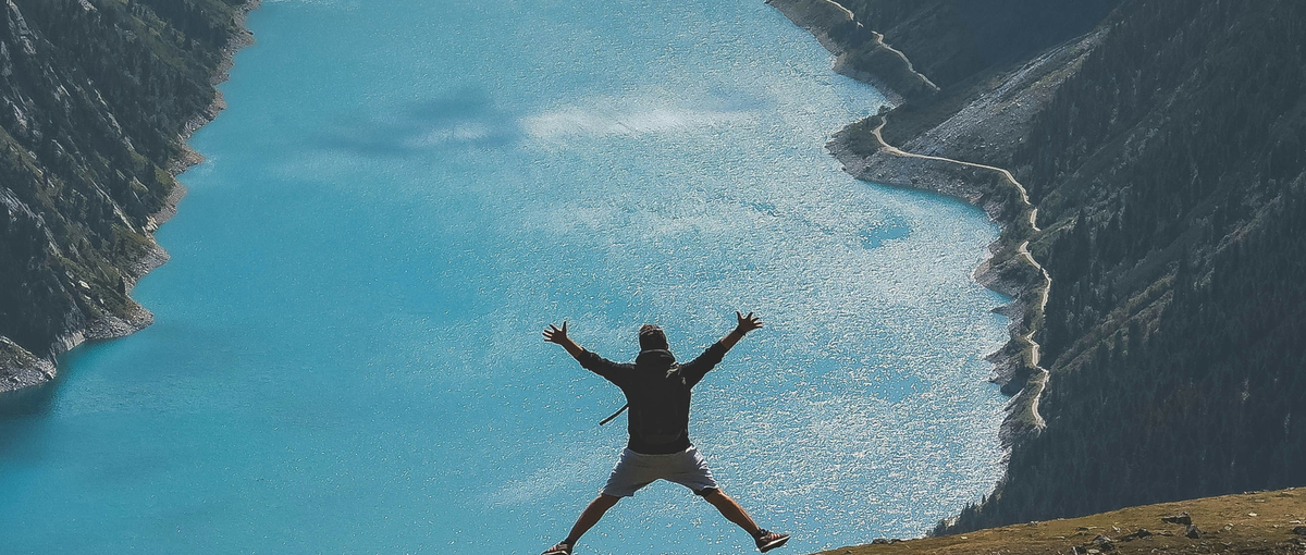 面白い案件あります！これから営業として経験を積みたい人募集！