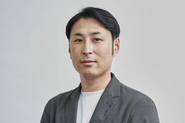 代表　田中優介