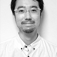 梅田亮さんのプロフィール