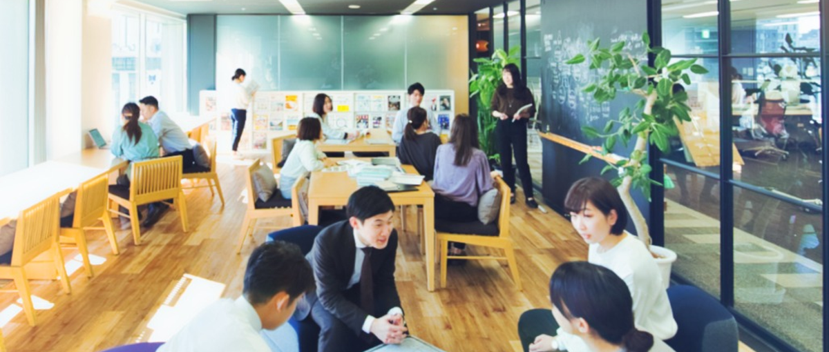 卒業までに本気で実力をつける｜大手企業の課題に企画・提案・制作までを実践