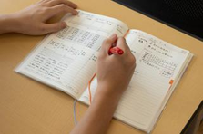 中学校や高校へ商材をご提案するお仕事！学生の成長に寄り添えるお仕事！