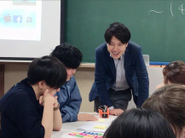 学校や生徒、学生と接する機会も多くあります。教育現場に入り込んだり、俯瞰したりしながら教育に向き合っていきます。