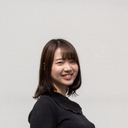 真由 粕谷
