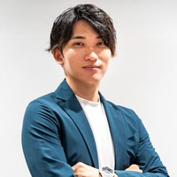 髙津 雄大
