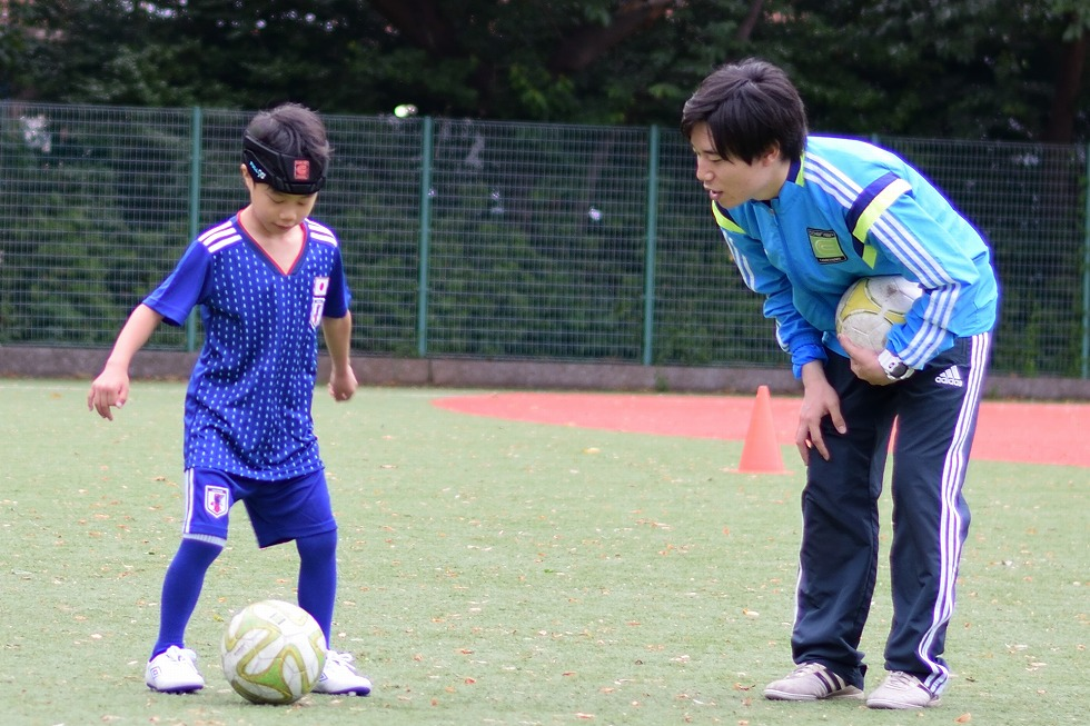 サッカーコーチのアルバイトをはじめて２ヵ月「しごとの流れを覚えてきたところです」