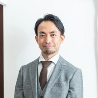 田崎 鼓太郎
