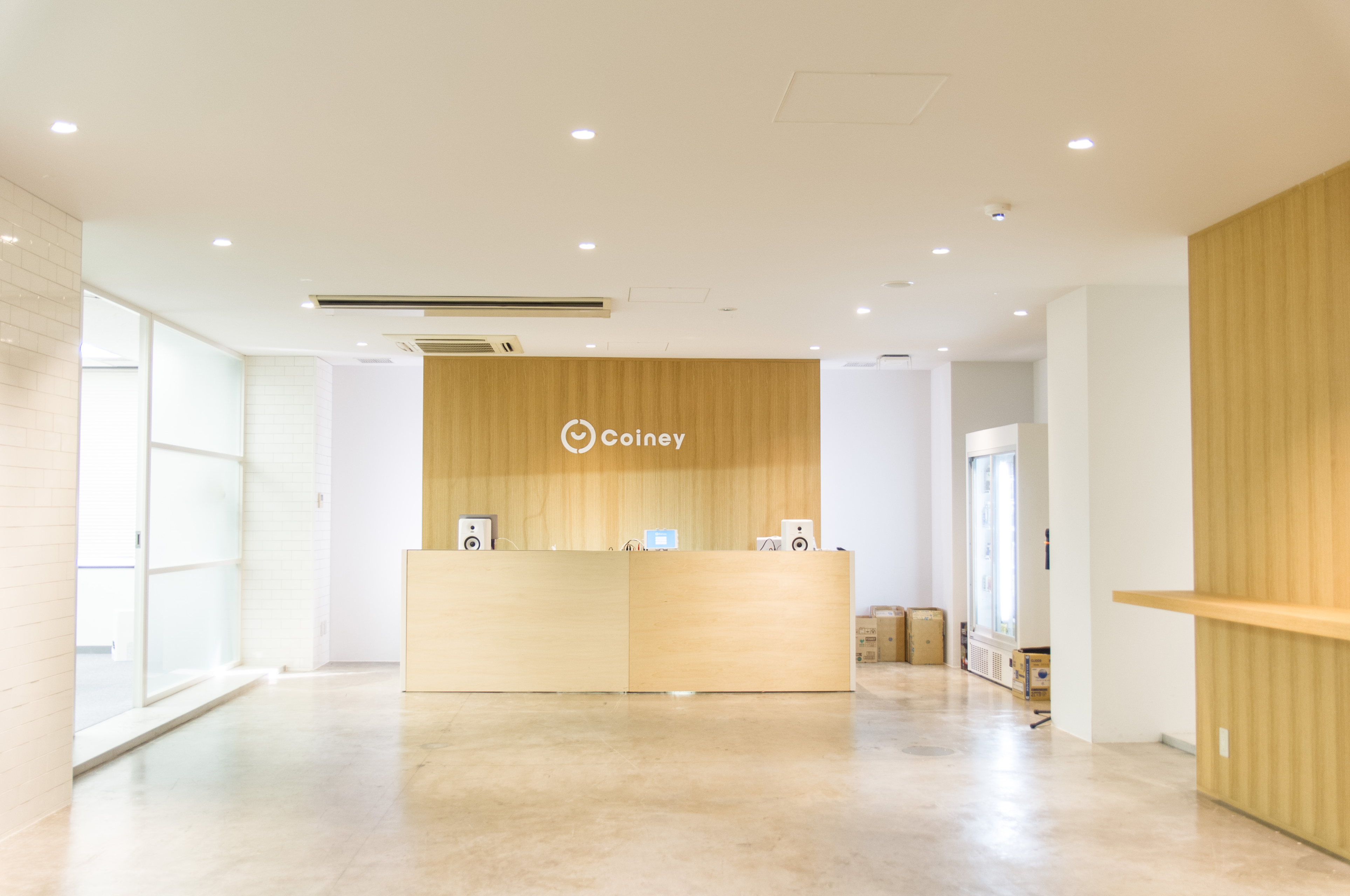 iOSエンジニアが受付アプリをリニューアルしてみた