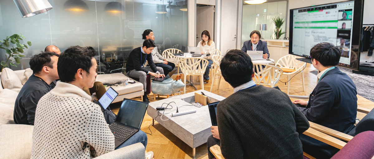 サービス業の未来を拓くソリューション提案SaaSセールス