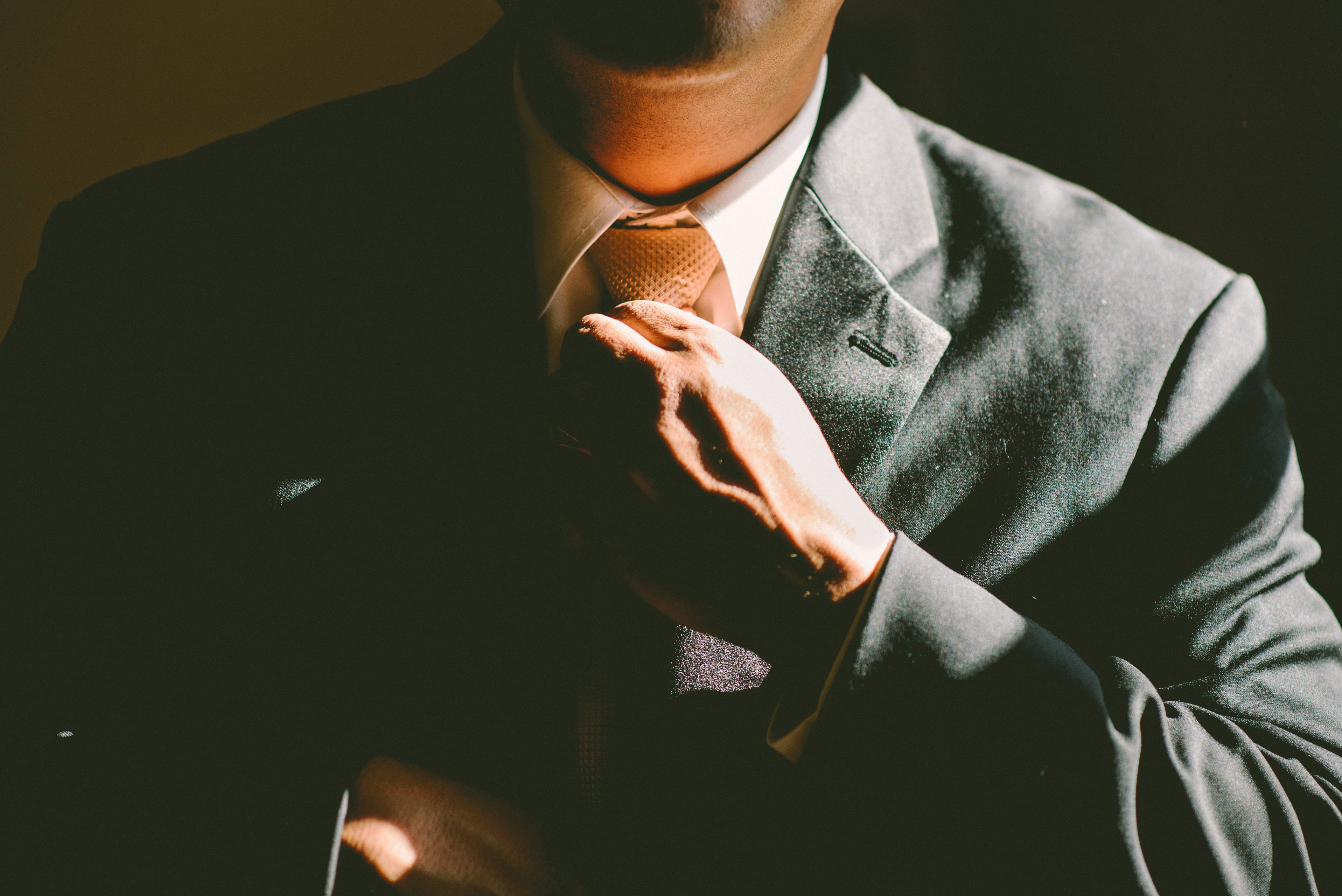月曜日が憂鬱」な若手社会人へ：”第二新卒”を選ぶ前に自分の幸せを考え