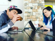 弊社社員のとある日の作業風景（米国）