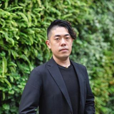 谷 賢人