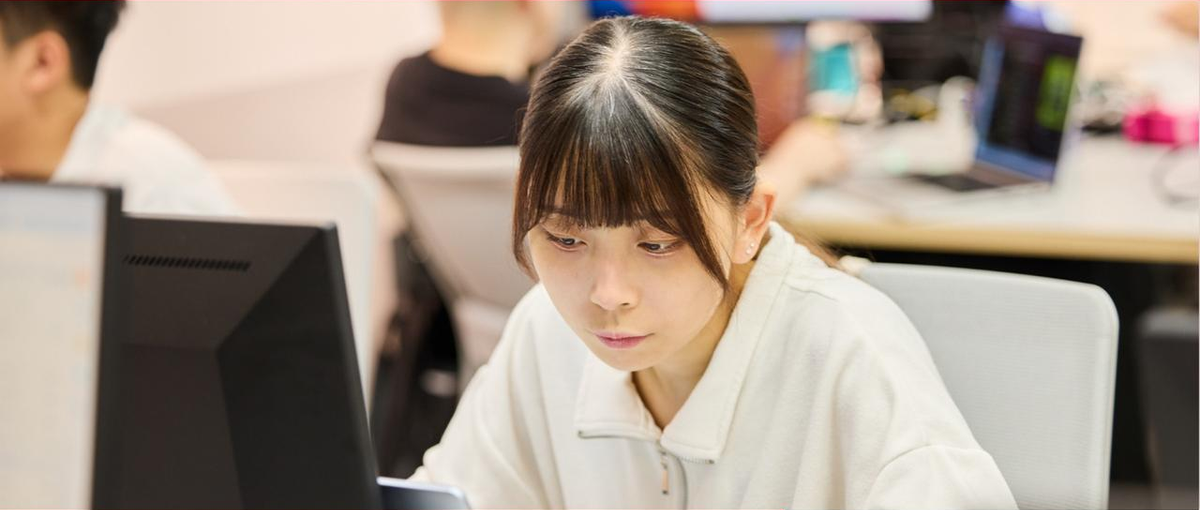 経験ゼロから技術に加え、ビジネス視点も備わったエンジニアになりませんか？