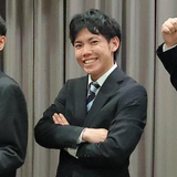 菅野 友哉