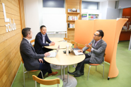社内の打合せも各自が主体的に対話型で進めることが多いです