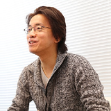 小松　健二