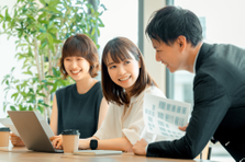 企画リサーチ｜役員直下で圧倒的なビジネススキルを身につけたい学生募集！