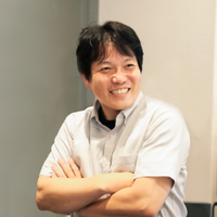 秋山 慎治さんのプロフィール